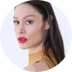Portrait of Carley Beck